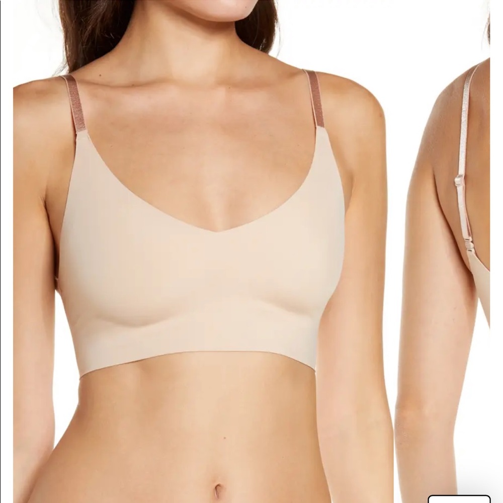 True & Co. True Body Triangle Convertible Strap Bralette in Desert Size Medium